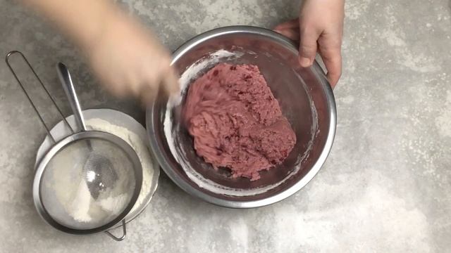 КАК ПРИГОТОВИТЬ ПЕЧЕНЬЕ БЕЗ СМЕТАНЫ И ЯИЦ? С вареньем, бананом и манкой, быстро и вкусно смотреть онлайн
