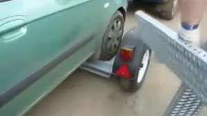 Прицеп эвакуатор  буксировка частичной погрузкой