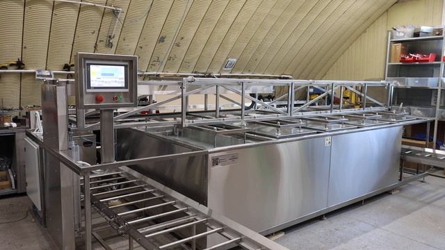 Демонстрация работы 4-х позиционной УЛЬТРАЗВУКОВОЙ линии Спецмащсоник смотреть онлайн