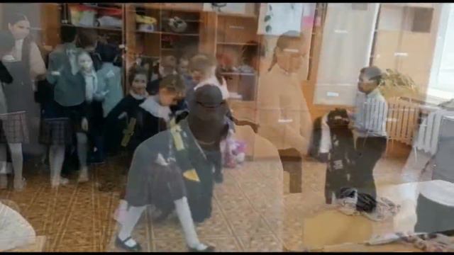 Иду в 5 класс😭🥺прощай начальная школа!!! смотреть онлайн