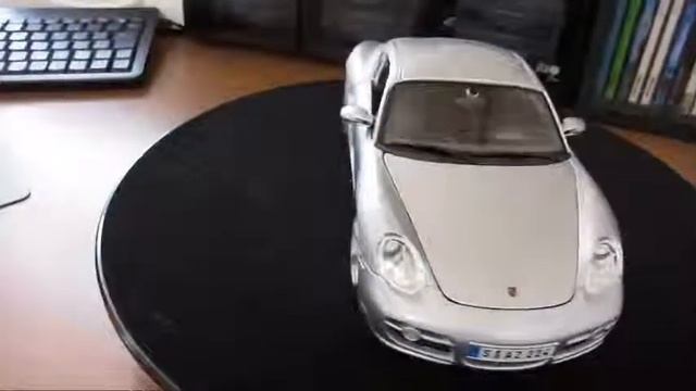 Porsche Cayman S Silver 1/18 Maisto смотреть онлайн