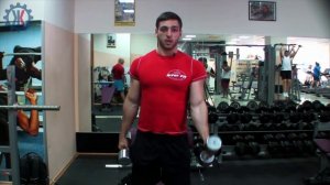 «Молоток» - крутое упражнение на бицепс с гантелями