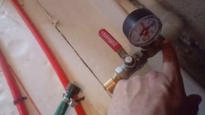 Опрессовочный насос своими руками. Как опрессовать систему отопления.