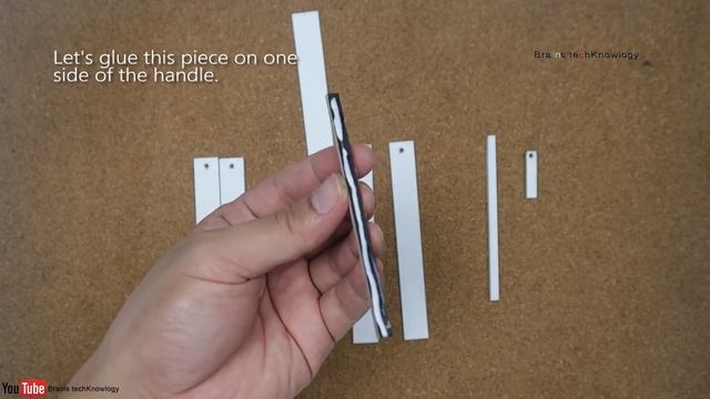 How to make Butterfly knife from Cardboard for practicing tricks - EASY TUTORIAL смотреть онлайн
