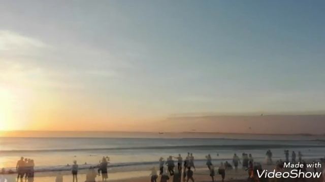 Landing at Denpasar airport смотреть онлайн