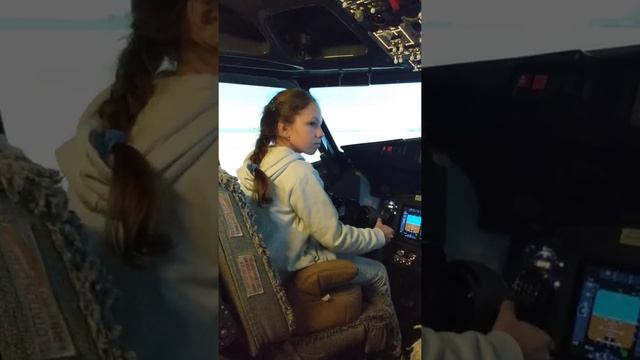 Аэропорт Мале взлет вид из кабины Boeing 737NG Take Off In Male Maldives Pilot