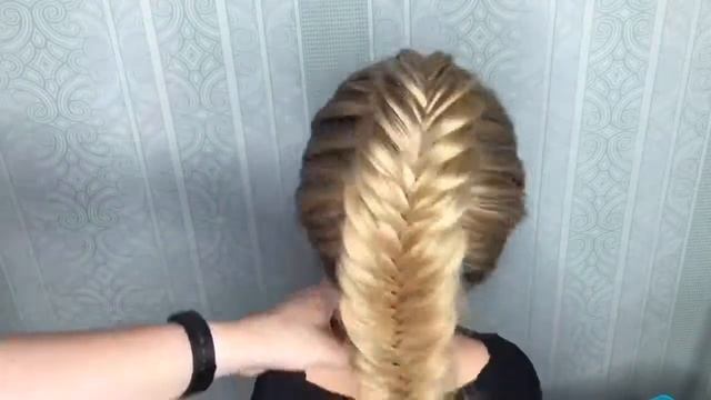 САМЫЙ ЛЕГКИЙ СПОСОБ ПЛЕТЕНИЯ Прически в Школу Обратный Рыбий Хвост Наизнанку смотреть онлайн