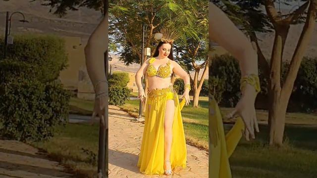 Aziza plays zills Ana Fi Intizarak Jordan смотреть онлайн