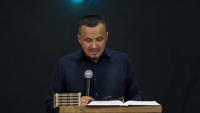 Воскресное Богослужение "Рождество Иисуса Христа. Свеча Иисуса Христа" - Сергей Мишарин. смотреть онлайн