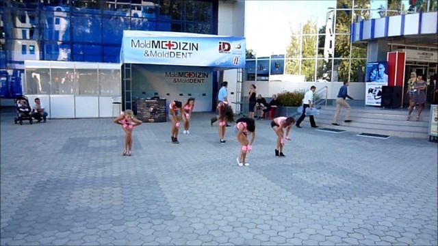 Lights/SunRise Dance/MOLDOVA/13.09.12 смотреть онлайн