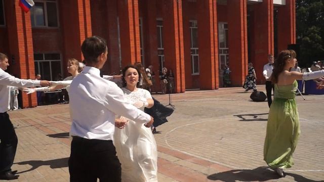 Клуб Чудное мгновенье_Вальс Розовый рассвет смотреть онлайн