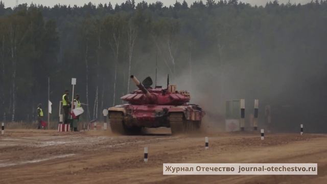 Ожесточенное сражение русских и китайских танкистов за первое место в танковом биатлоне 2020 смотреть онлайн