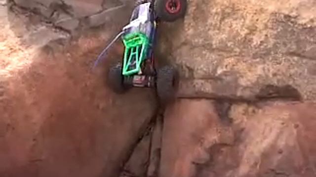 rj venom crawler 5 смотреть онлайн