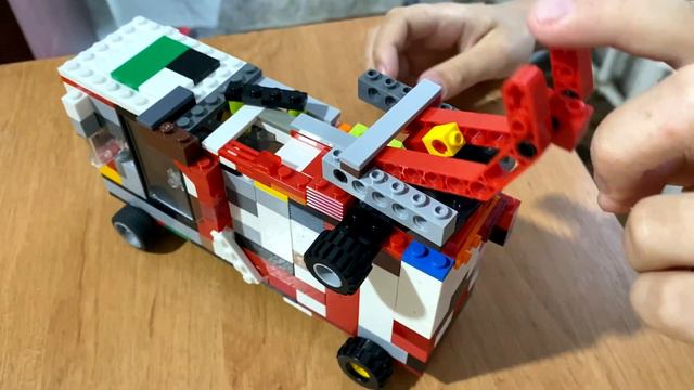 Троллейбус из Lego смотреть онлайн