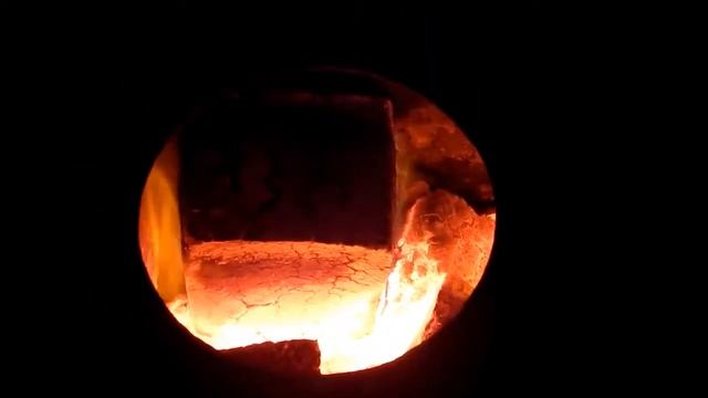 Топливные брикеты из отходов. Горение смотреть онлайн