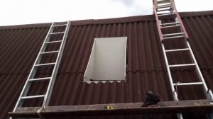 Ондулин(горючий) и дымоход сэндвич. Сетка на зонтике.