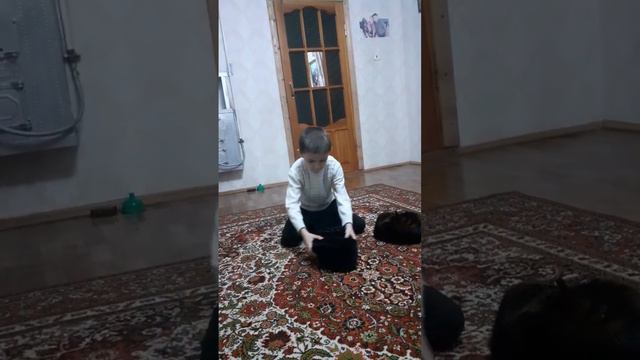 в какой из трёх шляп находится 50 рублей смотреть онлайн