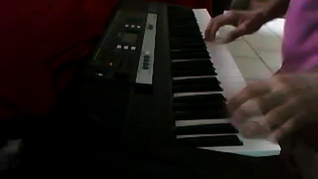 Yamaha PSR-E243: Victor e Leo - Na Linha do Tempo смотреть онлайн