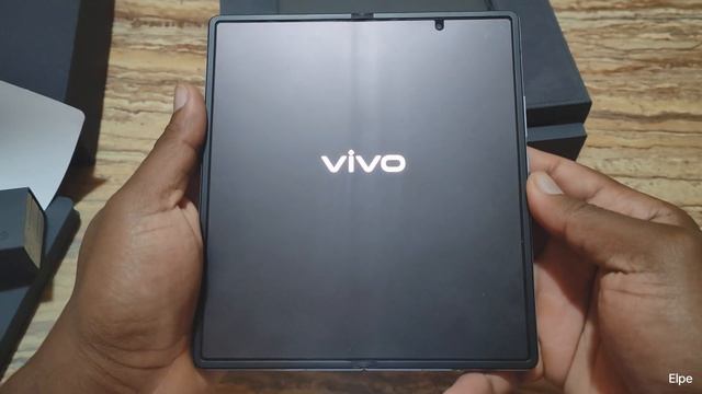 Vivo X Fold смотреть онлайн