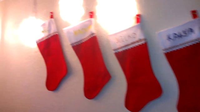 № 20 USA Live Merry Christmas или Праздник к нам приходит смотреть онлайн