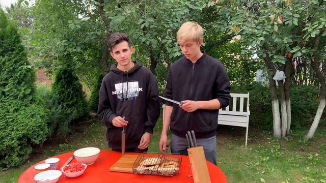 Куриная шаурма на огне смотреть онлайн