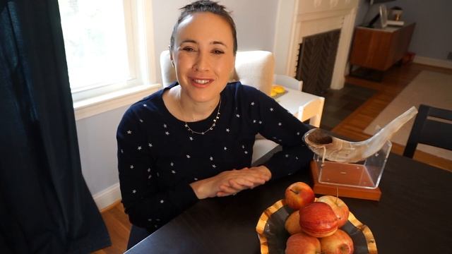 10 FACTS ABOUT YOM KIPPUR!! смотреть онлайн