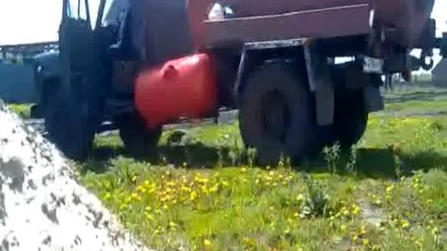 Вывозим нечистоты из Юргамыша смотреть онлайн