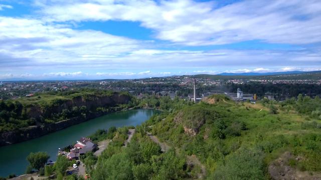 Краш, падение дрона# квадрокоптера с высоты 50 метров# полёт над Ужгородским карьером# XIAOMI 4K смотреть онлайн