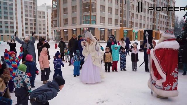 Новогодний праздник в ЖК LIFE Ботанический Сад 1 смотреть онлайн