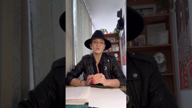 Аркан шут⭐️ как проявляется энергия арканам плюсовые и минусовые проявления в личности. Общий обзор смотреть онлайн