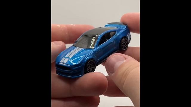 Hot wheels ?? Ford Shelby GT350R смотреть онлайн