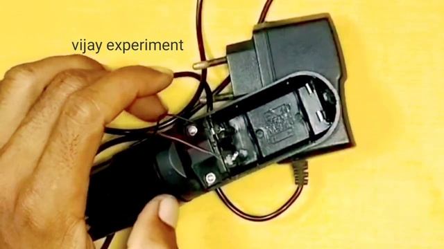how to make trimmer ko charging se kaise chalaye | trimmer ko charging se kaise chalaye смотреть онлайн