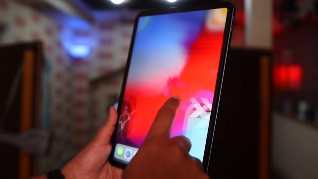 iPad 2018 -11 inch First Impressions! смотреть онлайн