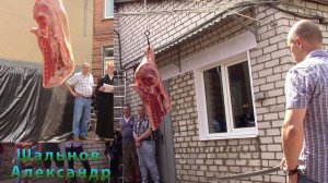 Рубка шашками свиной и бараньей туш. Представляет «Назаров & Калибр»