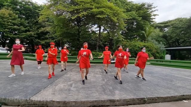 You Had Me at Drink - Line Dance (Demo by Linda's Dance Tamjog) смотреть онлайн