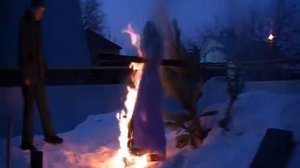 Сжигание чучела!!! Проводы зимы!!!