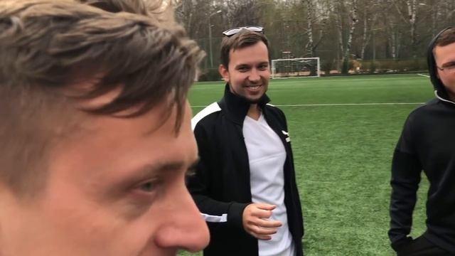 ЗАБЕЙ ГОЛ В ПРАВИЛЬНЫЕ ВОРОТА ЧТОБЫ ВЫЖИТЬ | ЖЕСТКИЕ НАКАЗАНИЯ смотреть онлайн