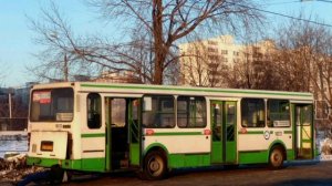 Памяти автобуса ЛиАЗ 5256 в Москве.