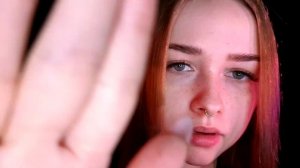 АСМР МАКИЯЖ СЛЮНКОЙ ? ЗВУКИ РТА ?? ASMR SPIT PAINTING ? MOUTH SOUNDS