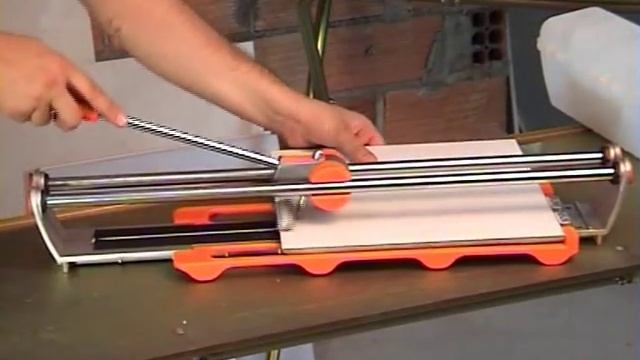 RUBI POCKET Cortadora de Cerámica Standard/ Standard Tile Cutter смотреть онлайн