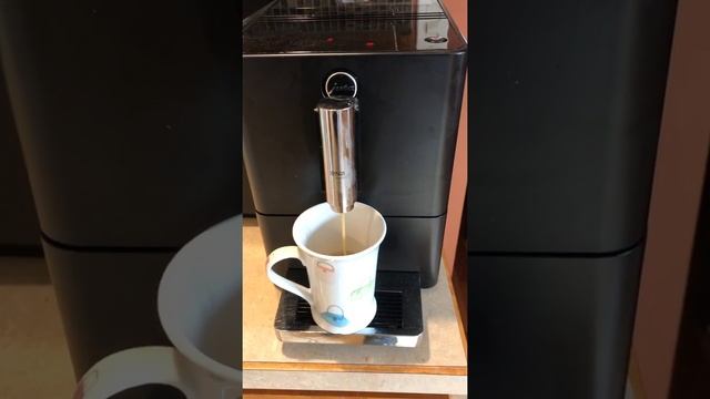 Jura Ena Micro1 demo смотреть онлайн