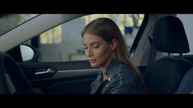 Новый Volkswagen Jetta (панорамная крыша) смотреть онлайн