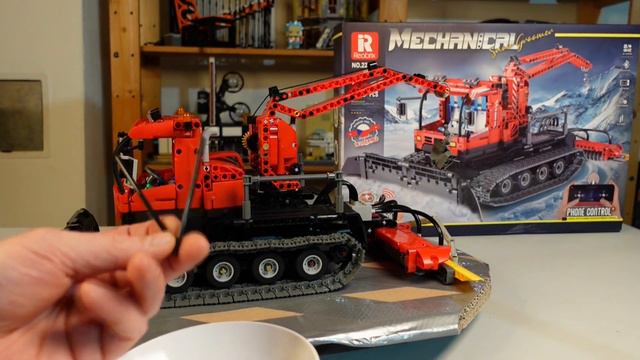 REOBRIX - 22019 - Schneeraupe / Pisten Bully - Review