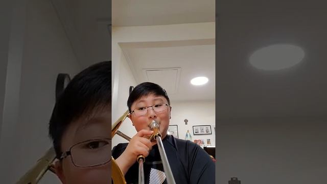 Christopher's trombone 4/13 .1 смотреть онлайн
