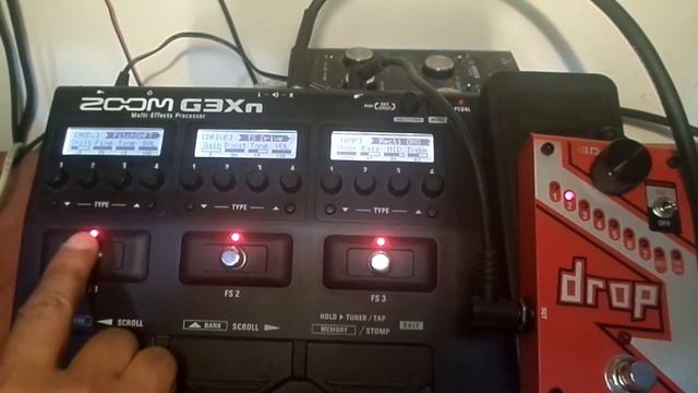 Digitech DROP  Vs Pitch Shifter Zoom G3Xn