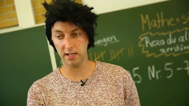 Sandras neuer Mitschüler😮 смотреть онлайн