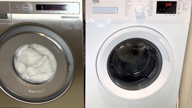 Wash Race - Beko WTK104121W Vs Asko W6098X.S Quick 60° (2 Washers 1 Room) @TherealCentral1 смотреть онлайн