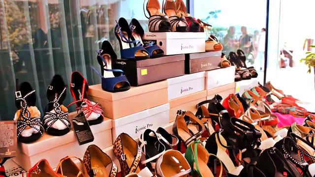 Реклама туфли (1 вариант) смотреть онлайн