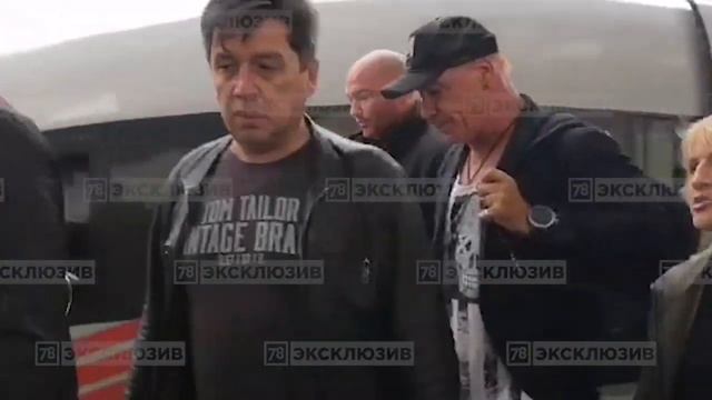 Лидер Rammstein Тилль Линдеманн приехал в Петербург. смотреть онлайн