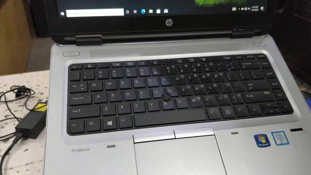 (Renewed) HP ProBook 640 G2 14 inches Anti-Glare Laptop Core i5-6300U, 8GB DDR4 Memory, 256GB NVMe смотреть онлайн
